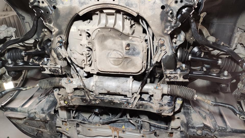 Фото в бортжурнале Lexus LS 600h