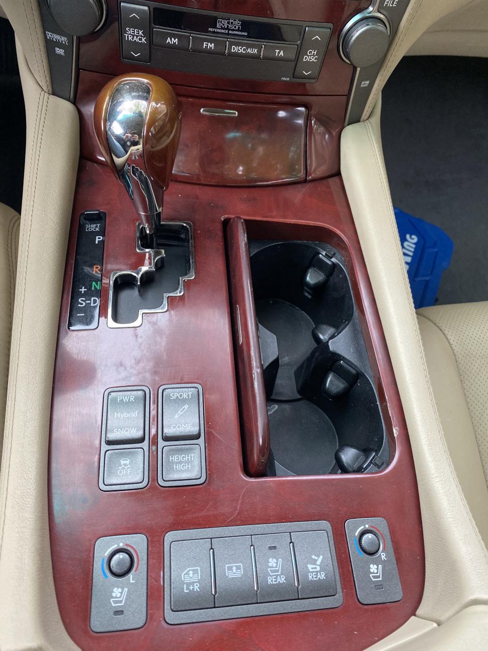 Фото в бортжурнале Lexus LS 600h