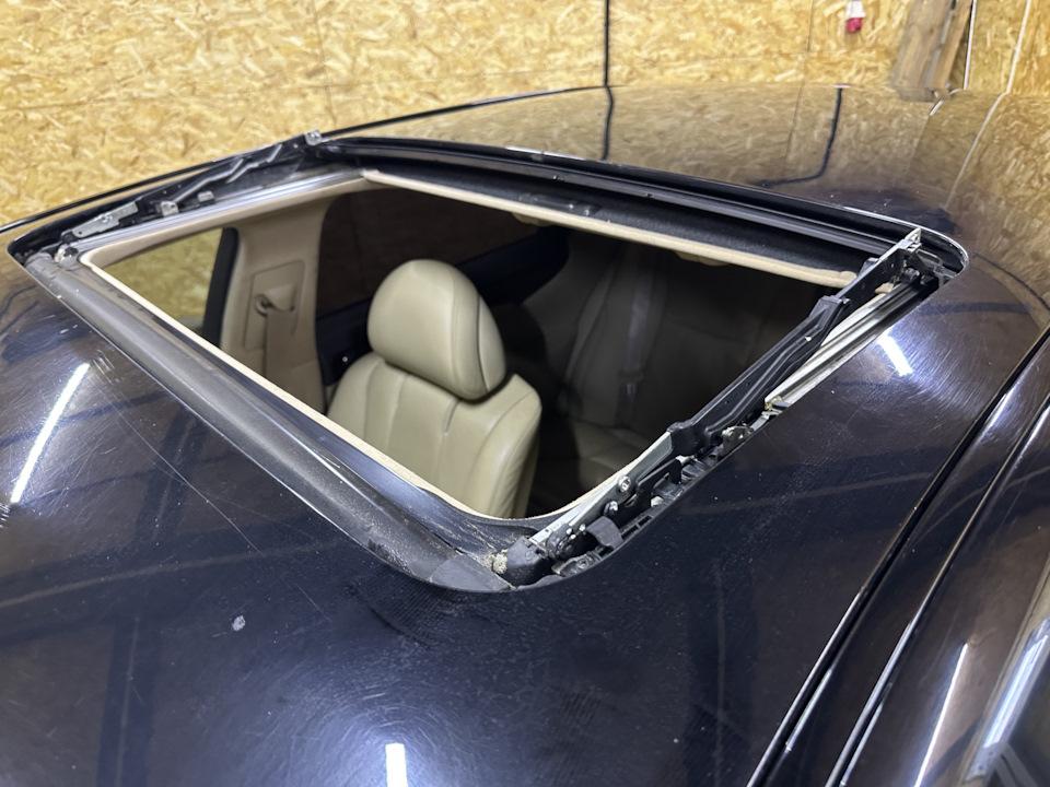 Фото в бортжурнале Lexus LS 600h